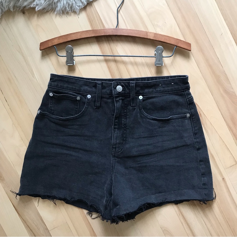 Black Jean Shorts 🖤